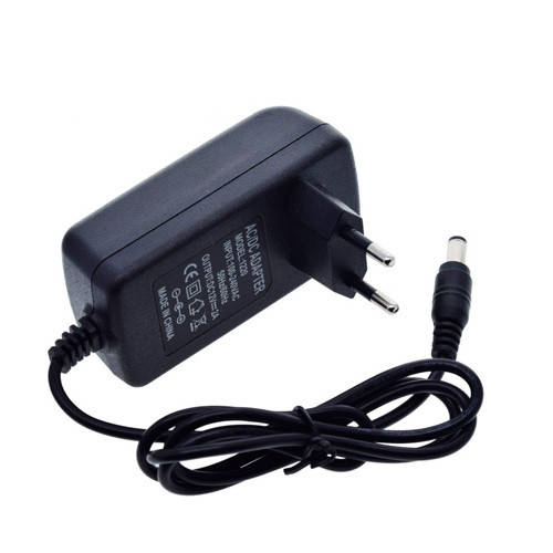 

Блок питания, сетевой адаптер 12В 2А 5.5x2.1мм 5.5x2.5мм CCTV Arduino