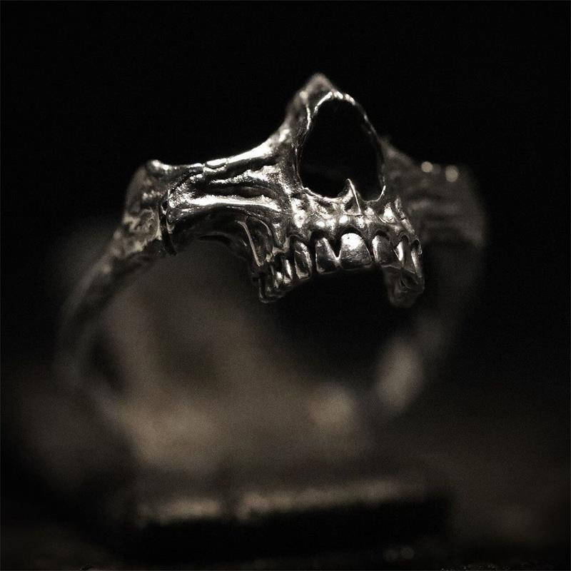 

Кольцо печатка перстень мужское стальное JAW из медицинской нержавеющей стали 316L с Челюстью черное