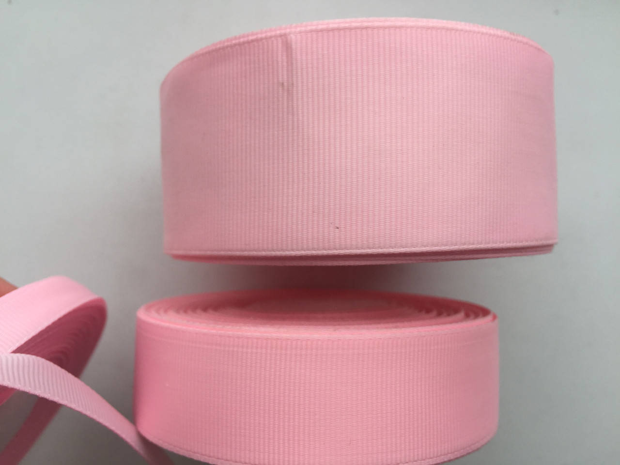 

Лента репсовая однот. светло розовая 25