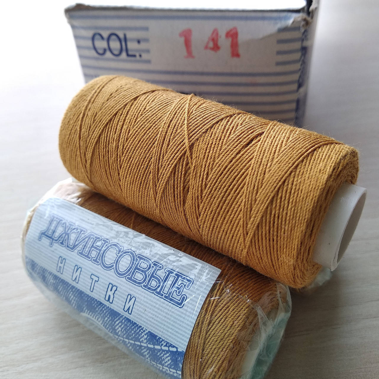 

Нитки для джинса тепла охра (№141), Коричневый