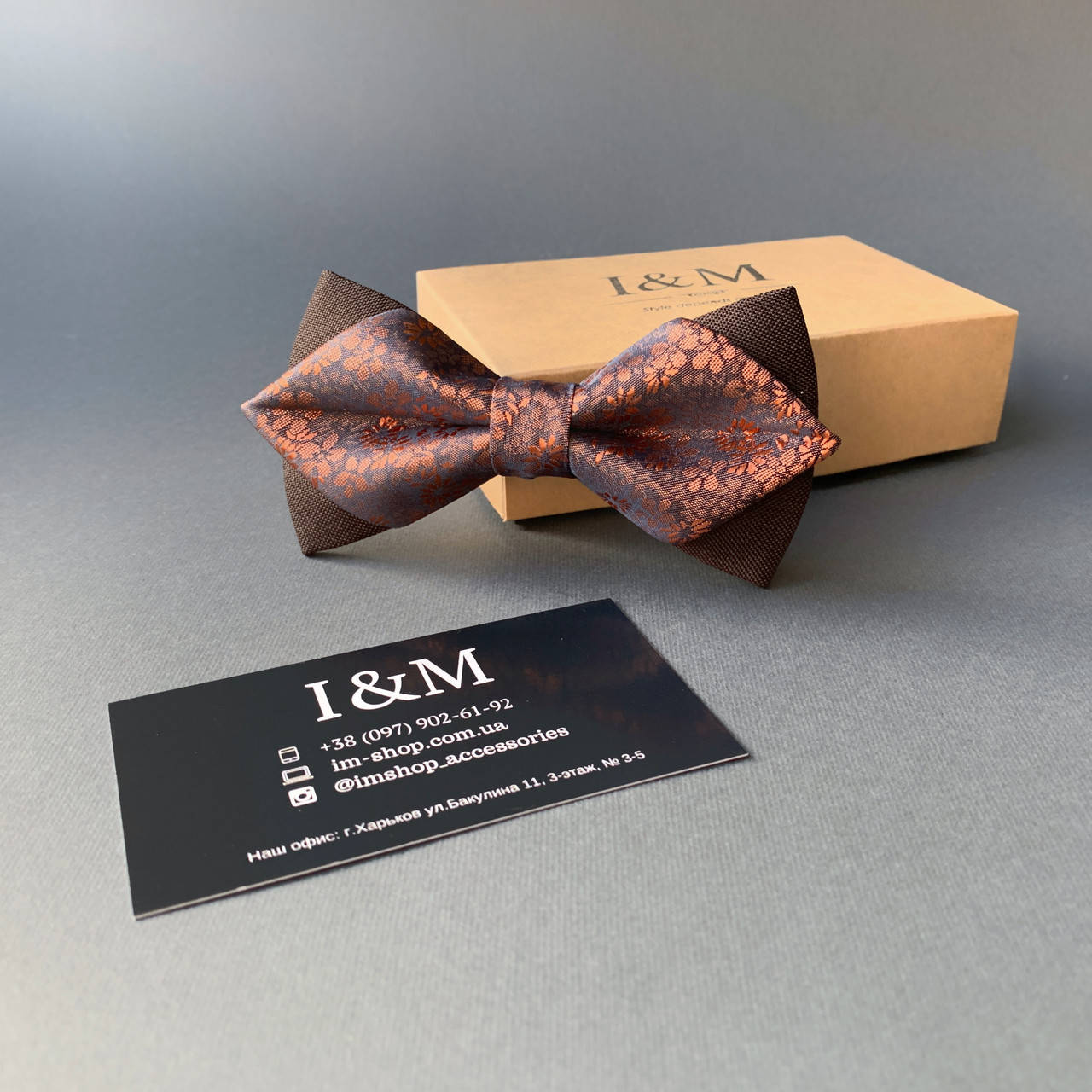 

Галстук-бабочка I&M Craft с острыми концами коричневый с отливом (100163N)