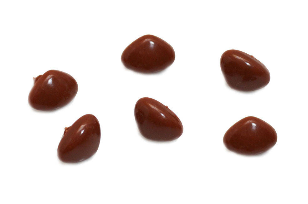 

Нос для игрушек треугольный, коричневый 16мм*19мм