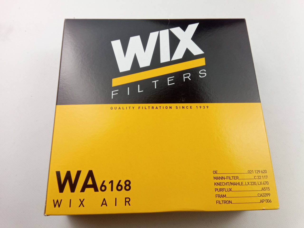 

Фильтр воздушный ВАЗ 2110 инж., WIX (WA6168)