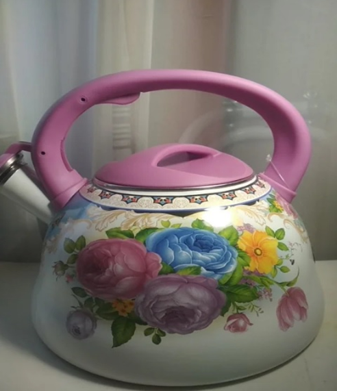 

Чайник эмалированный со свистком- 3.3 Лтр 1778 EB