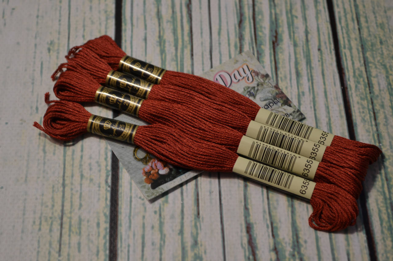 

Мулине Royal Broderie, цвет №355