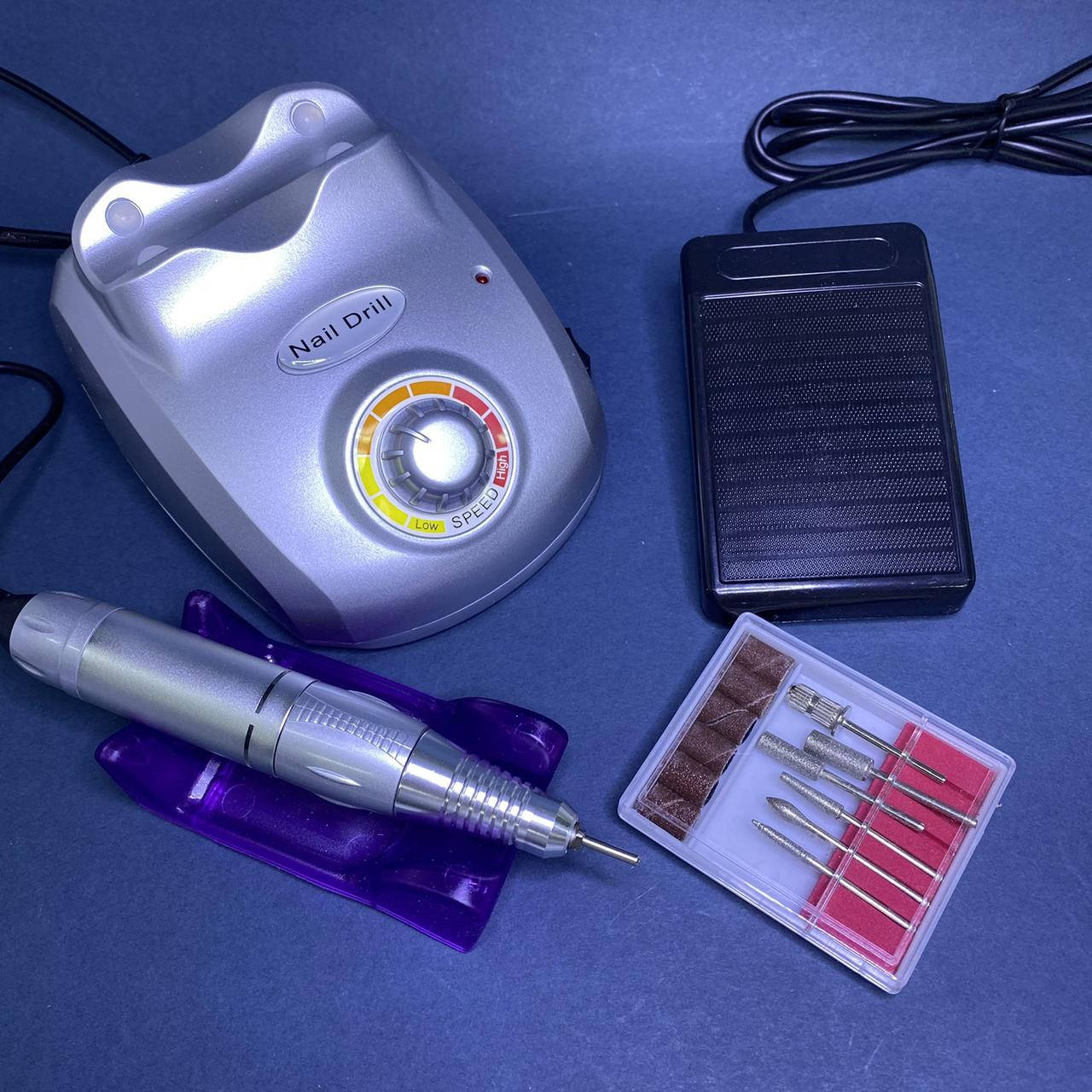 

Фрезер для маникюра Nail Drill Master 35 000 оборотов Серебро, Песочный