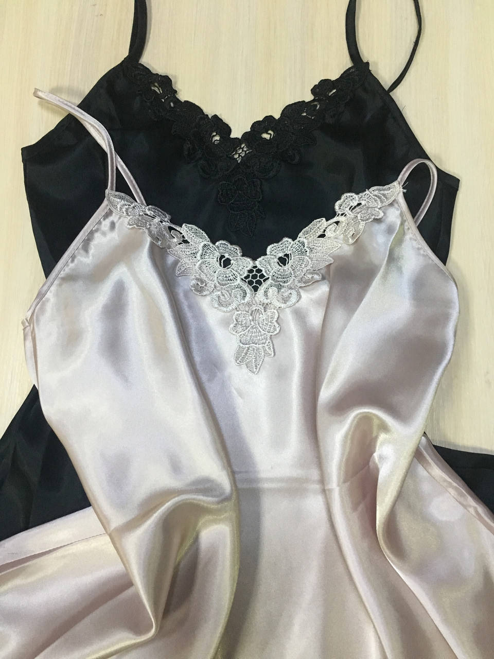 

Женские пижамы атласные