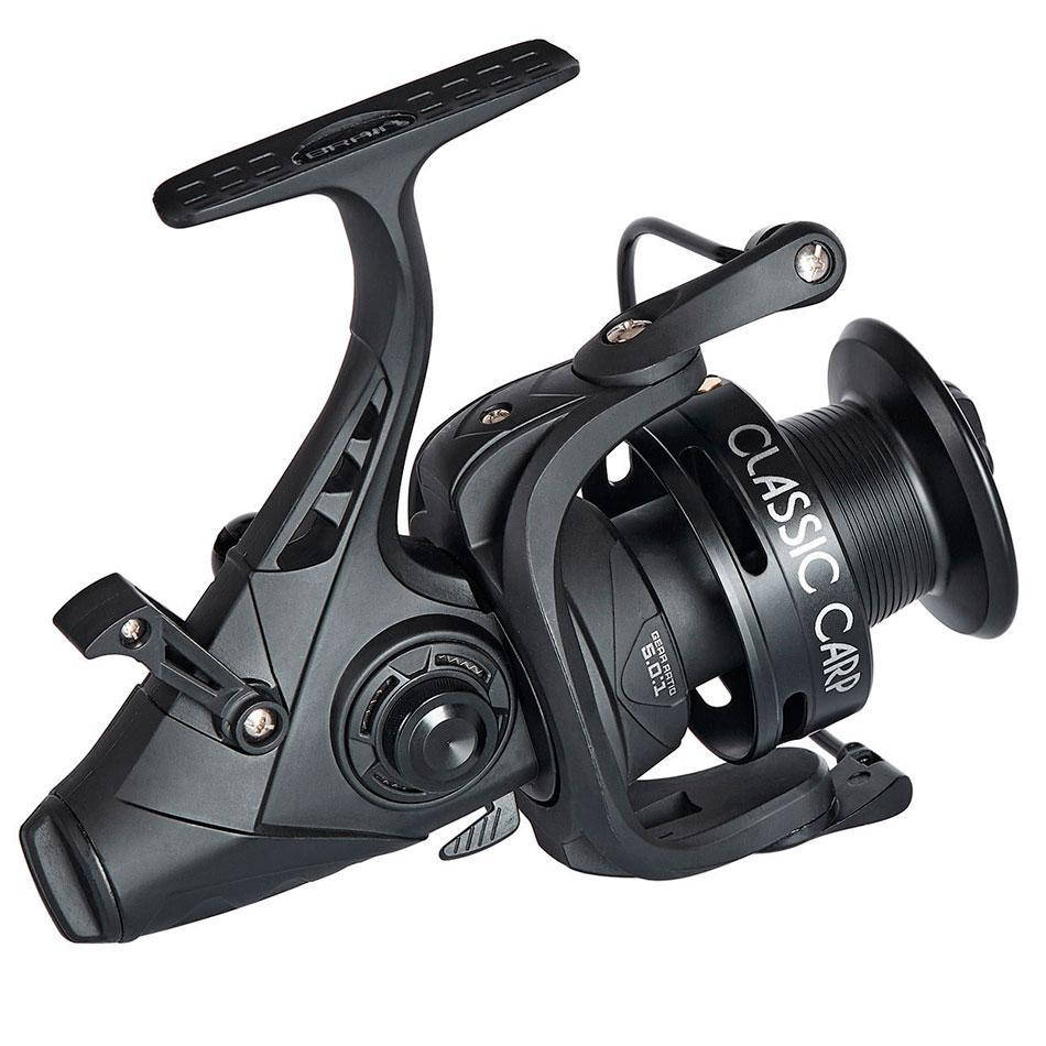 

Котушка Brain Classic Carp Baitrunner  4+1BB 5.0:1 Screw Handle, Черный
