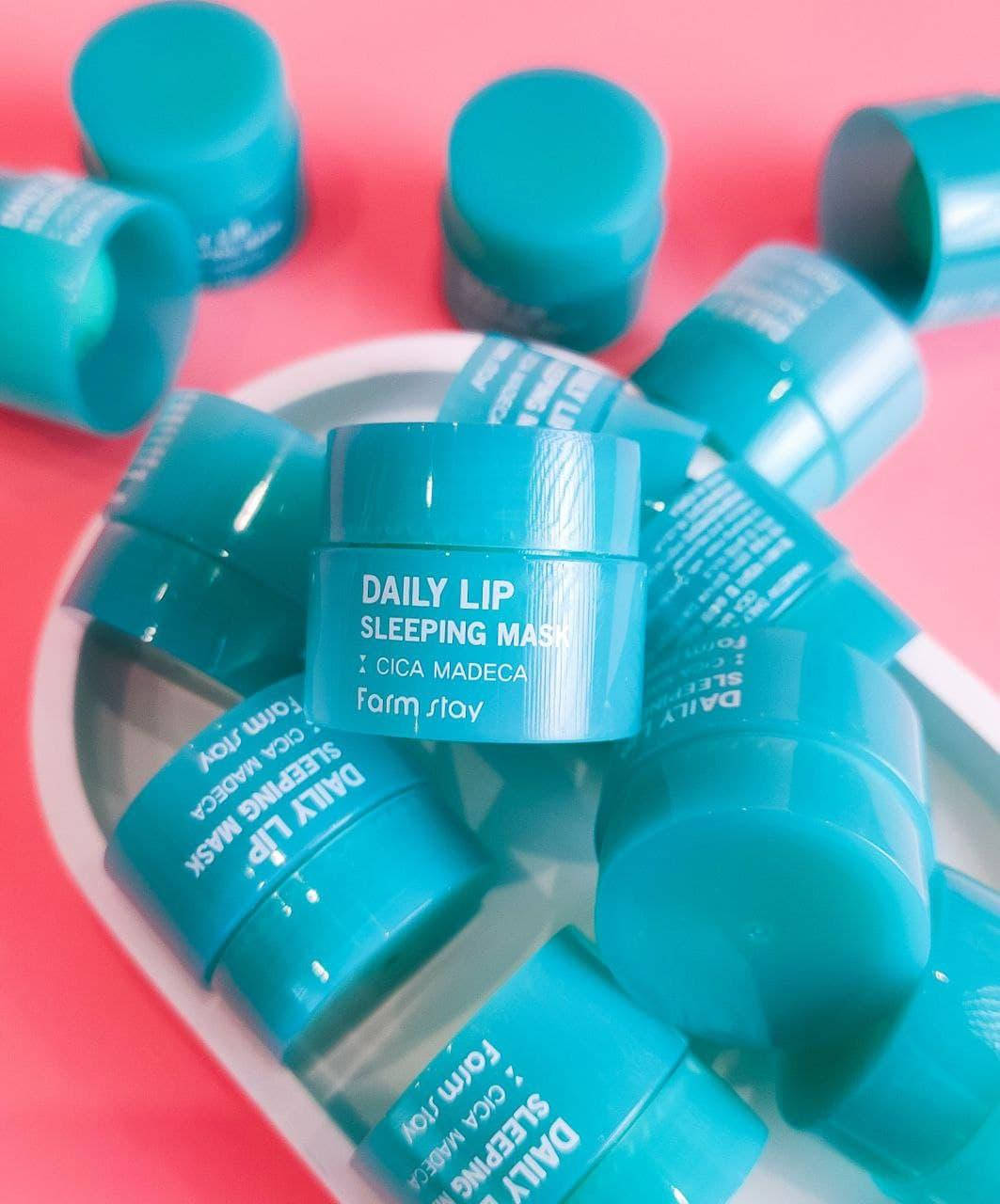 

Ночная маска для губ Farm Stay Daily lip sleeping mask cica madeca 3g