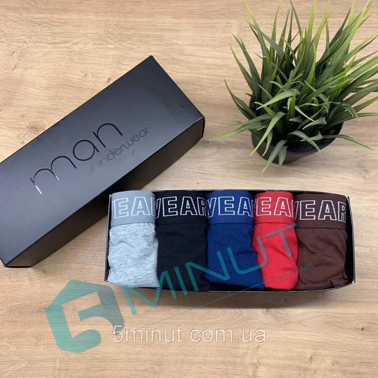 

Подарочный набор мужских трусов Man Underwear 5 штук Хлопок Размер L, Разные цвета