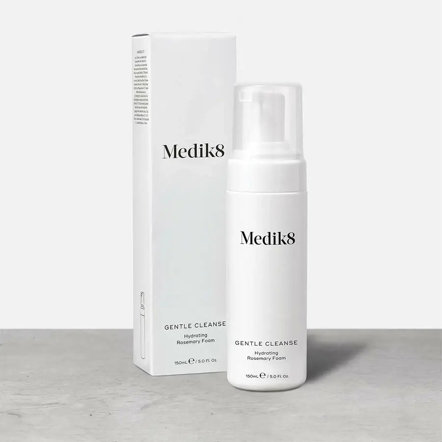 

Medik8 GENTLE CLEANSE 150 мл Зволожувальна пінка для вмивання з розмарином