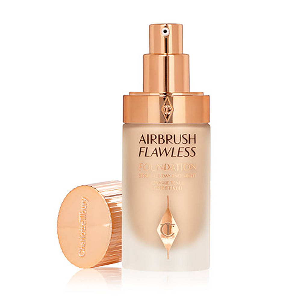

Тональная основа Charlotte Tilbury Airbrush Flawless Foundation №5 Neutral (5060542725408)