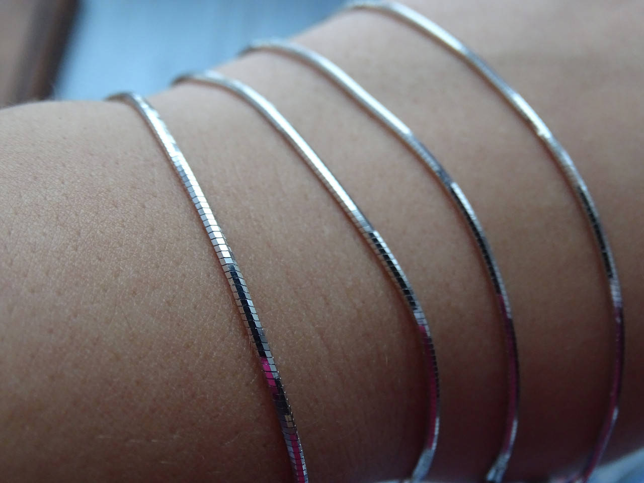 

Серебряная цепь ( Снейк )