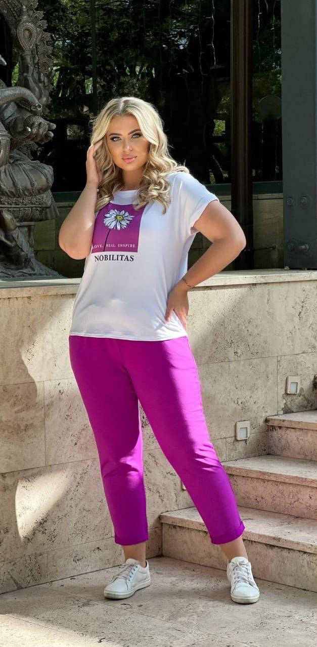 

Летний женский костюм больших размеров штаны+футболка принт ромашка белый-черный 50-52 (XXL-3XL). Фуксия, 50/52