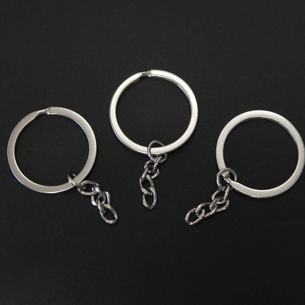 

Кольцо плоское с цепочкой - заготовка для брелоков и ключей, Ø 3 см, цвет никель