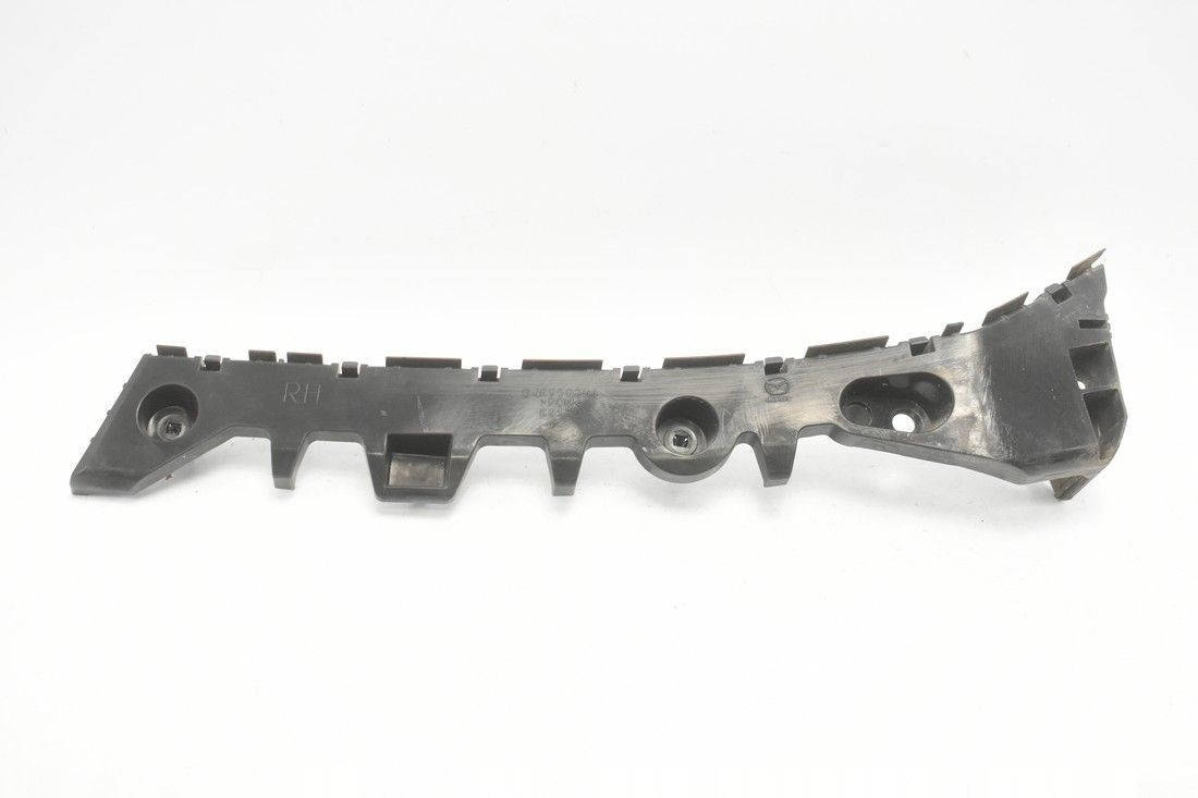 

Крепление бампера переднего Mazda 6 2014- GJR9502H1