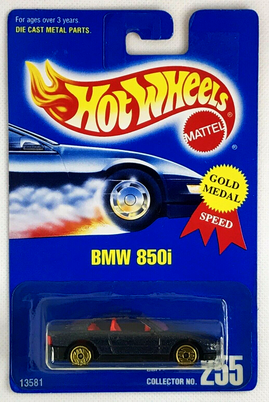 

Машинка Hot Wheels - BMW 850i - 1994 Gold Medal Speed (#255) - 13581. Mattel Оригинал
