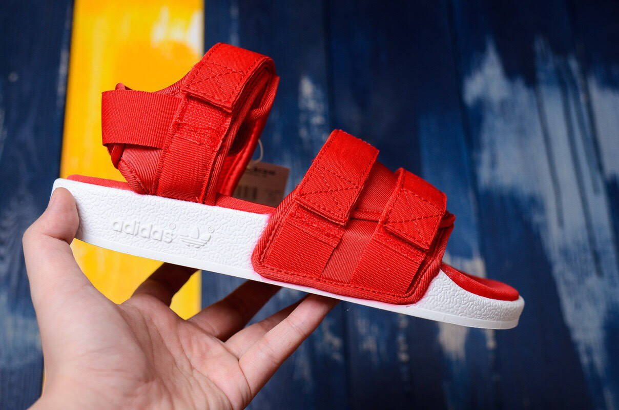 

Женские сандали Adidas ADILETTE SANDAL