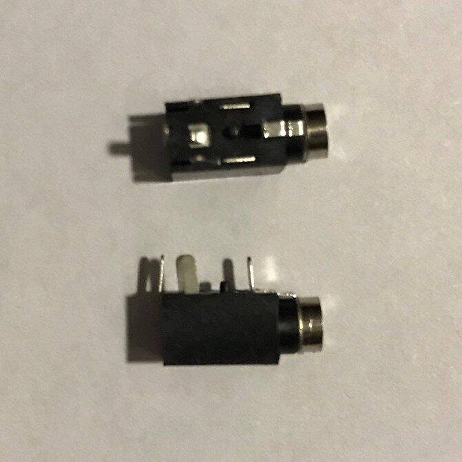 

Гнездо 2.5mm стерео метал нос