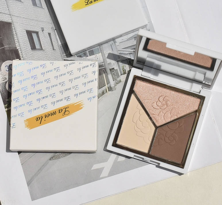 

Палетка для контуринга (хайлайтер, контуринг, румяна)