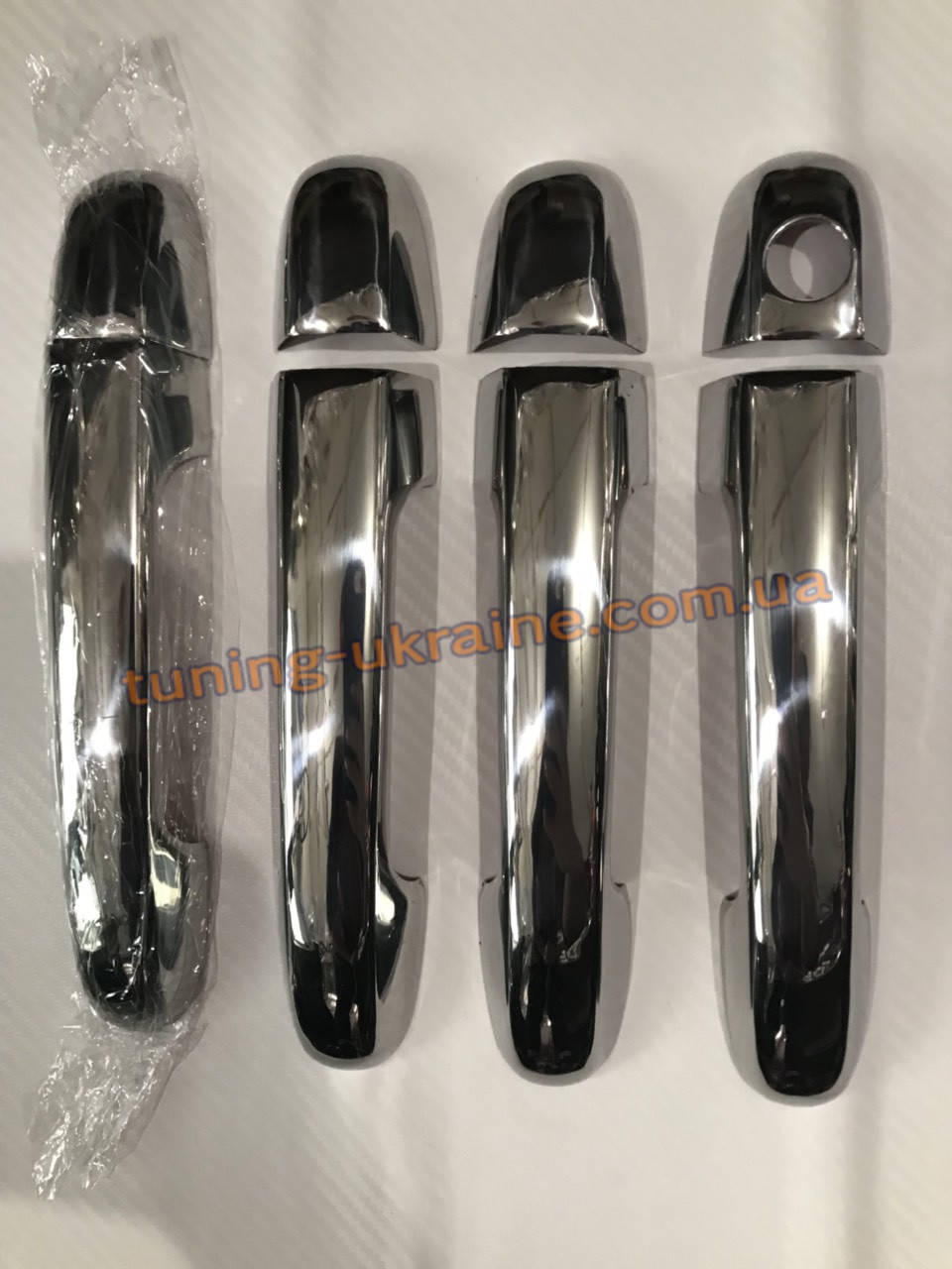 

Хром накладки на ручки для Hyundai Tucson 2004-2009