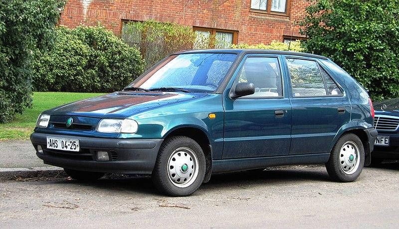 

Автофарба Paintera SKODA 9595-1L1L Smaragdgruen 0,8L, Зелёный