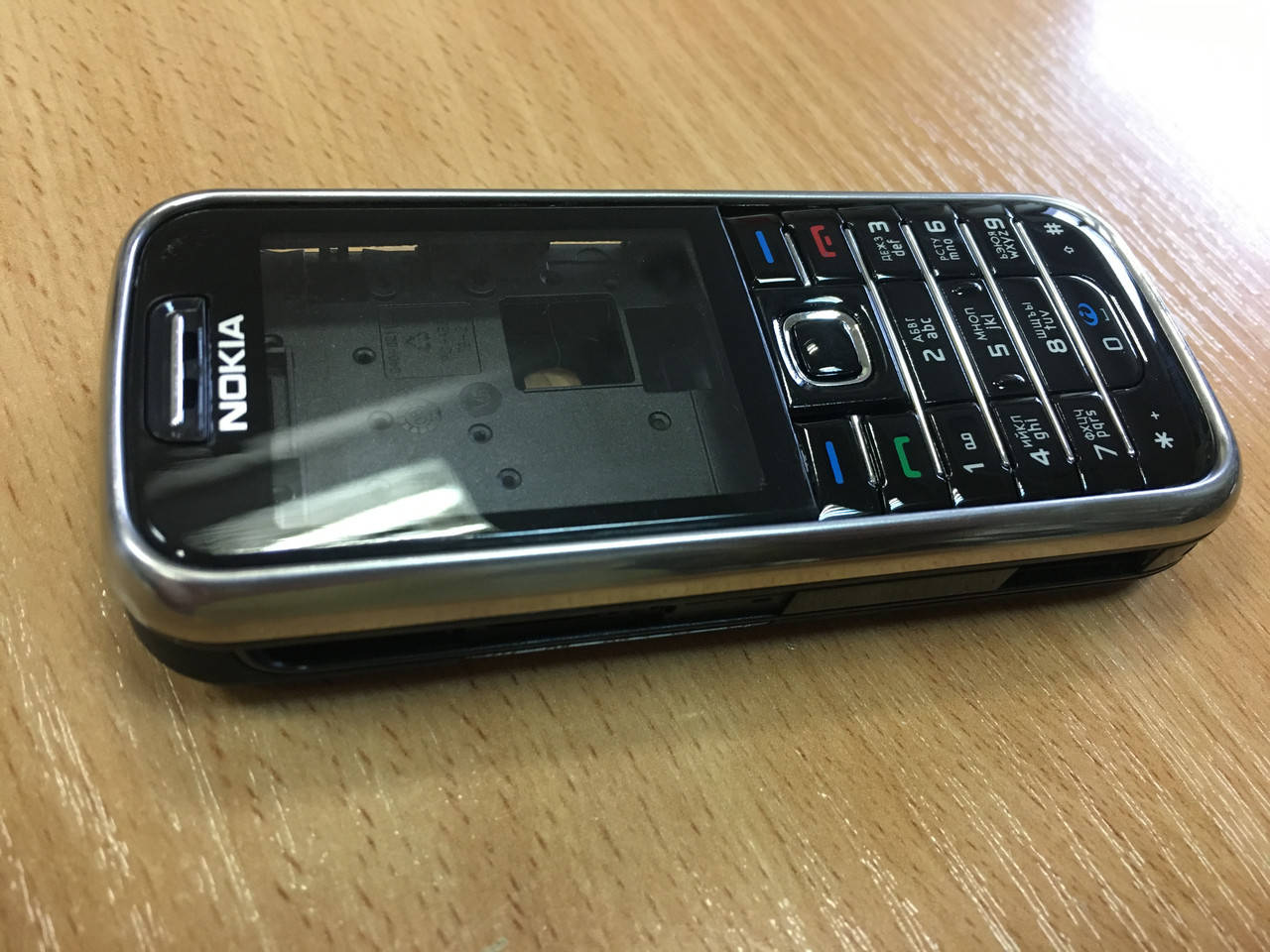 

Корпус Nokia 6233 без клав / с клавиатурой Черный