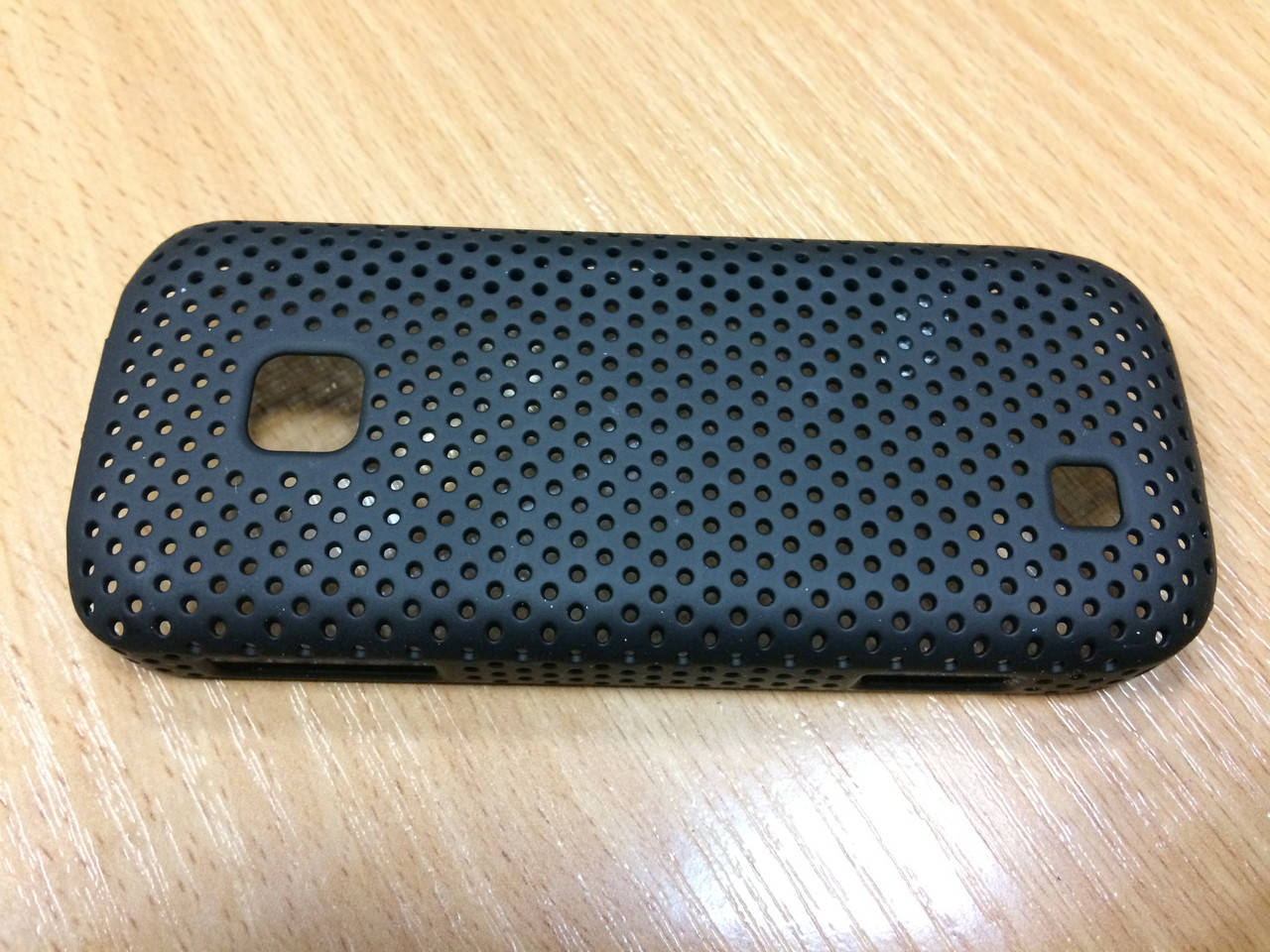 

Бампер-накладка Nokia C5-01 (черный)