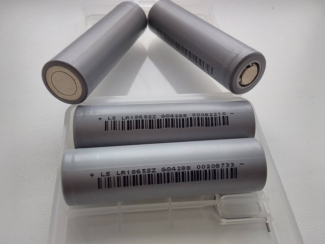 

Высокотоковый Аккумулятор Lishen 18650 li-ion 2500mAh (LR1865SZ) 5C 12A
