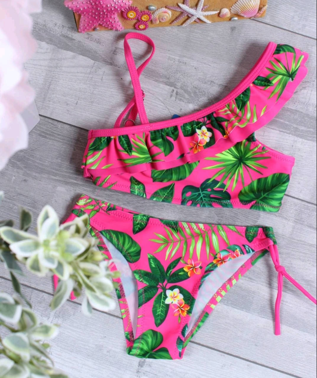 

Модний дитячий купальник для дівчат на зріст 110-116,