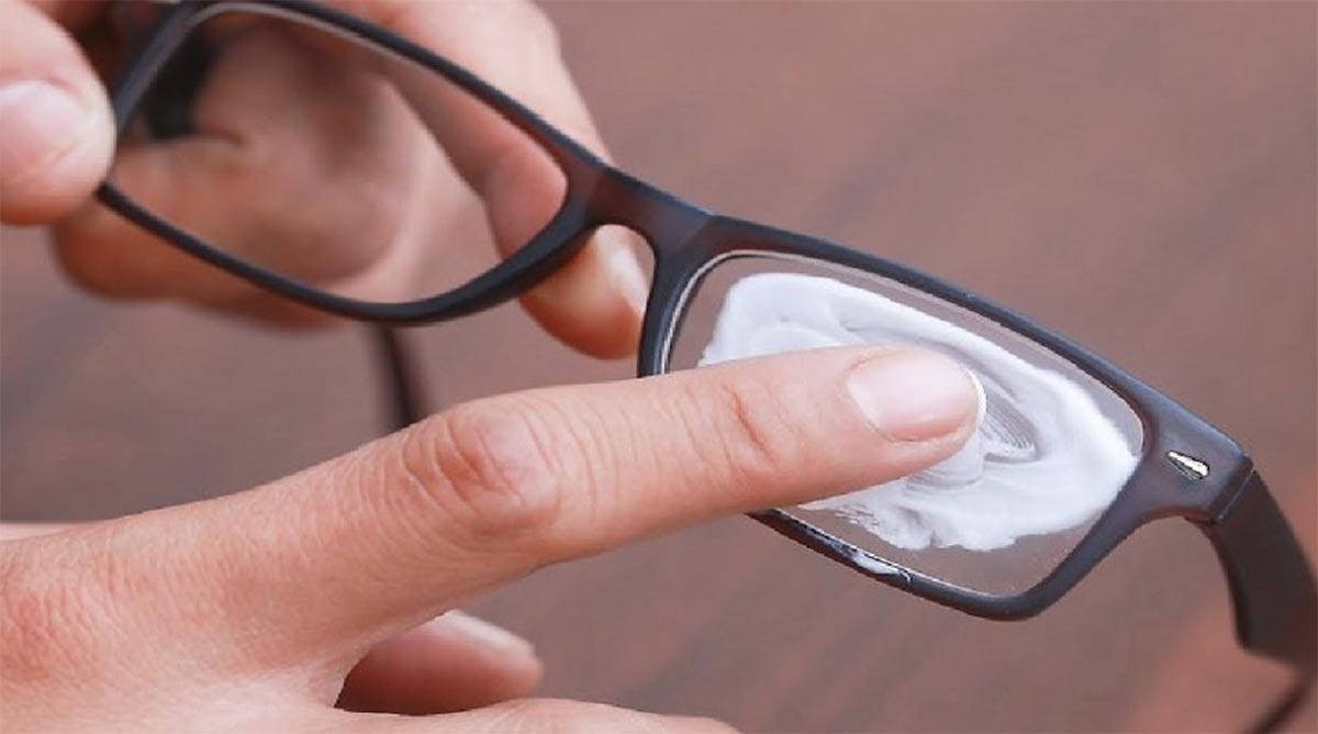 

Очиститель полироль антитуман для очков и экрана СleanPolishFog Glasses&Screen спрей 50 мл