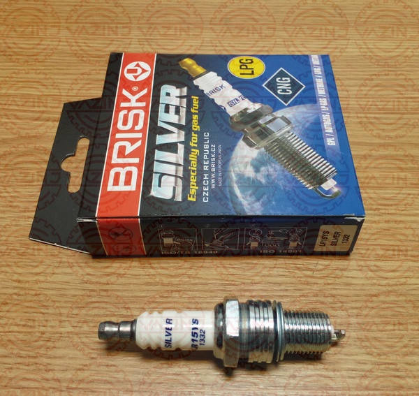 

Свечи зажигания под газ Ланос Авео Матиз Нексия "Brisk" Silver