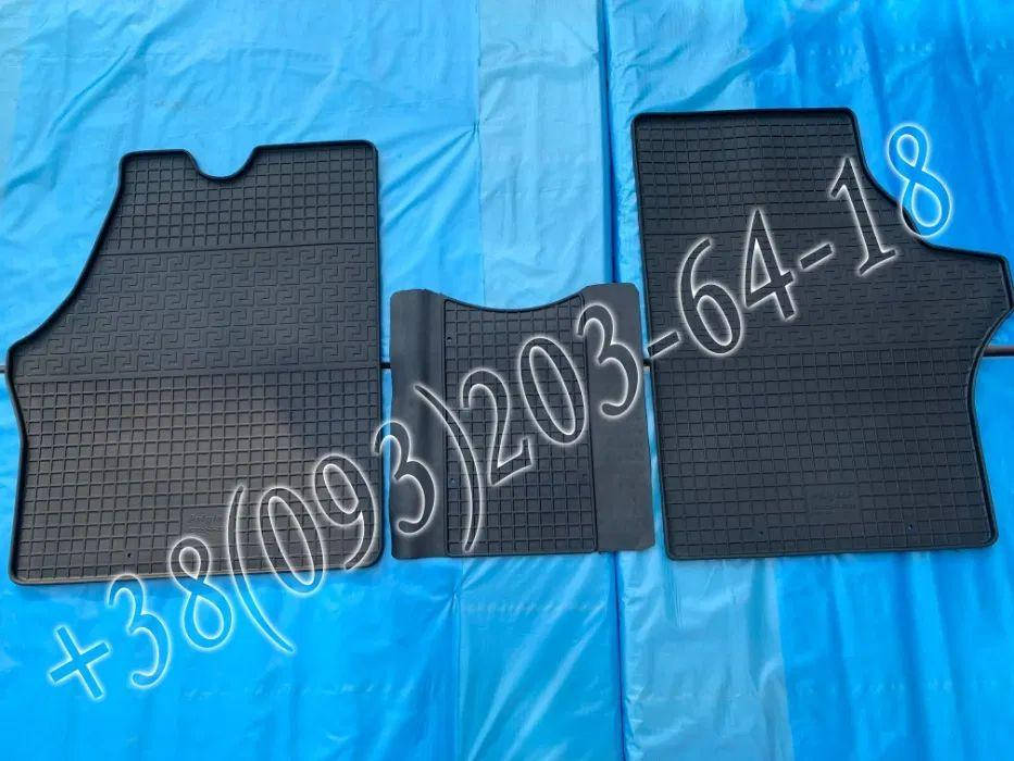 

Коврики резиновые Mercedes Vito W638, Черный