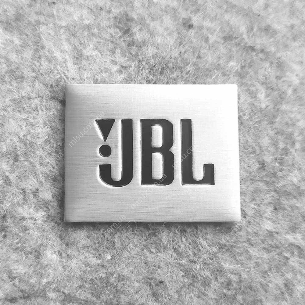 

JBL логотип маркировка шильдик