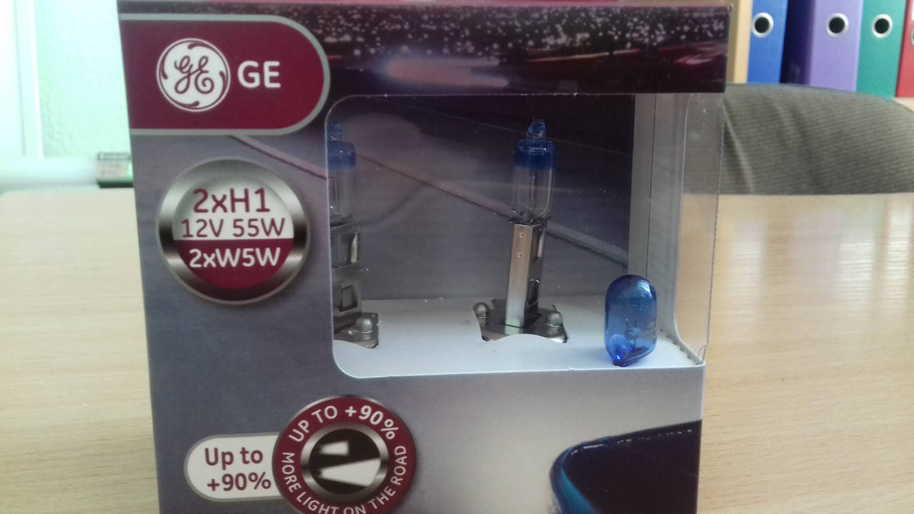 

Megalight Ultra Н1+90% - на 90% больше света (Венгрия) (цена за две лампы плюс две габаритки)