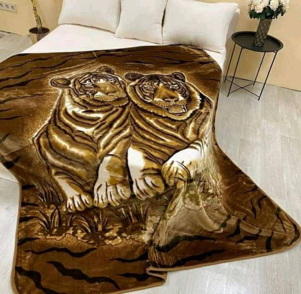 

Полуторное акриловое покрывало - Тигры