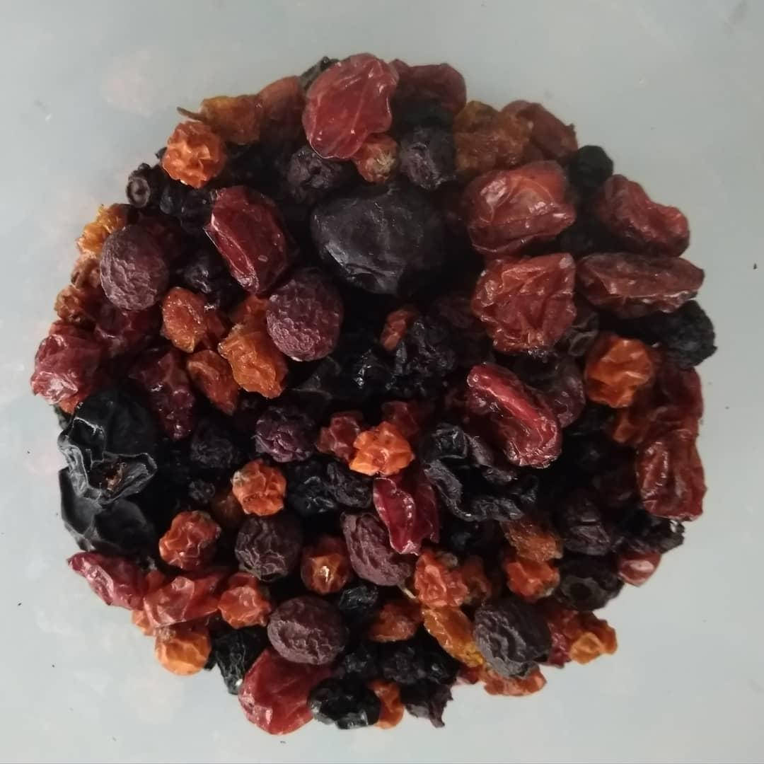 

Чай из сушеных ягод, 225 г