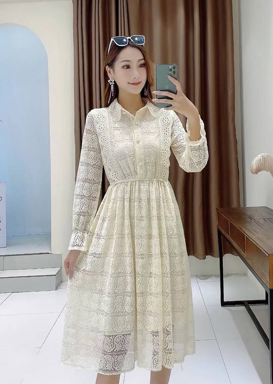 

Нарядное кружевное платье с воротником 42-46 (в расцветках)