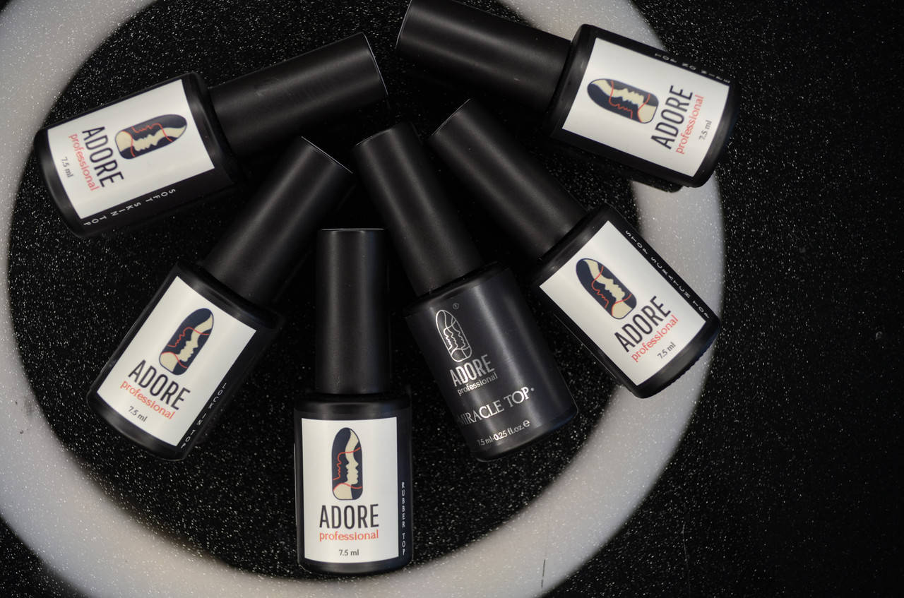 

Ультра глянцевый топ без липкого слоя для наращенных и укрепленных ногтей LOCK IN TOP ADORE, 7,5мл