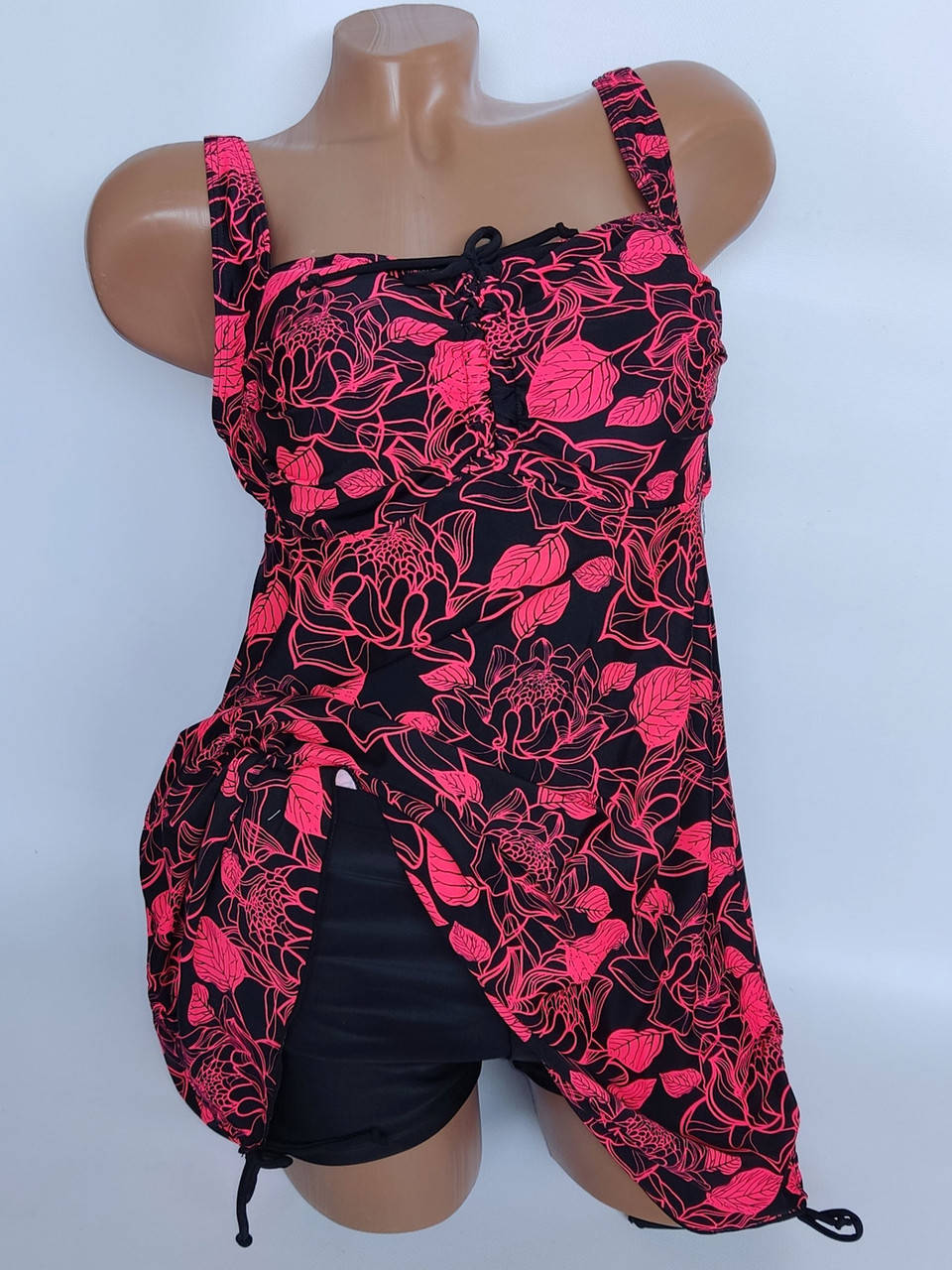 

Купальник танкини с шортами большие размеры Z.Five 23919 малиновый на 52 54 56 58 60 размер