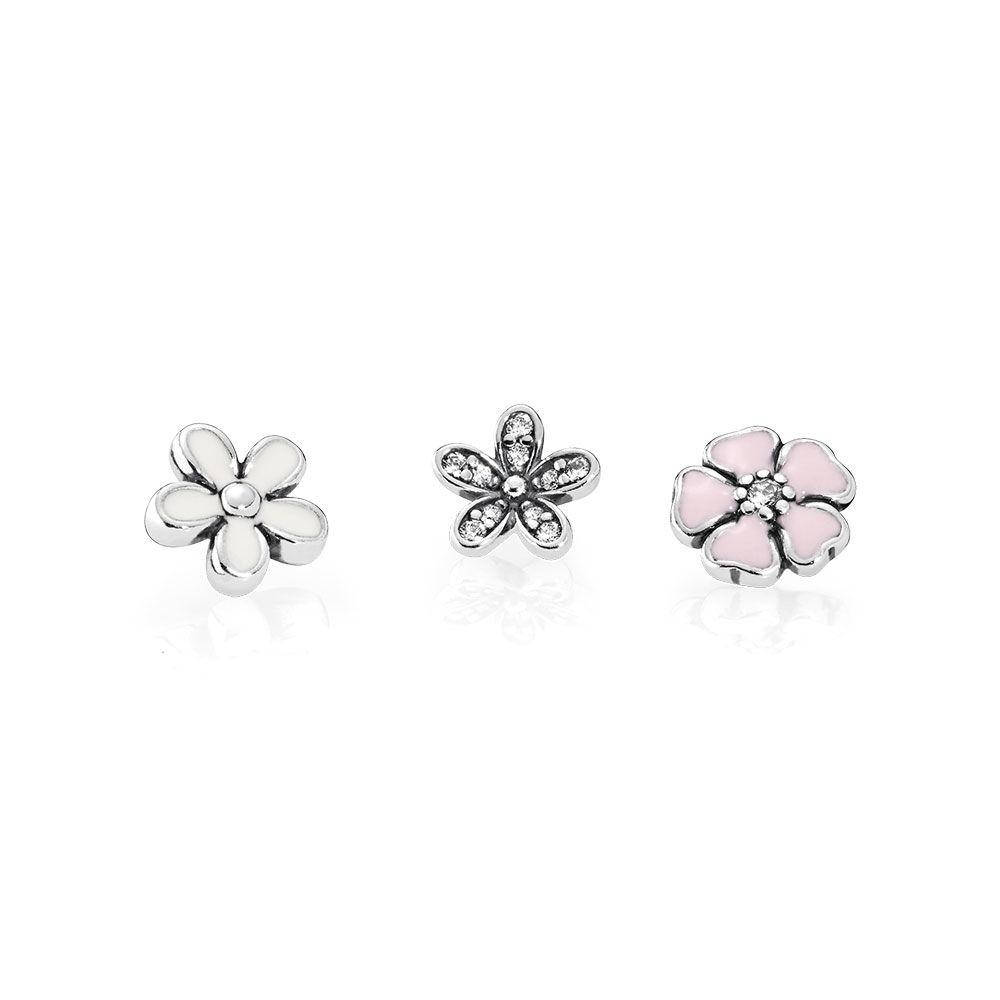 

Серебряные петиты "Цветы" 792079CZ