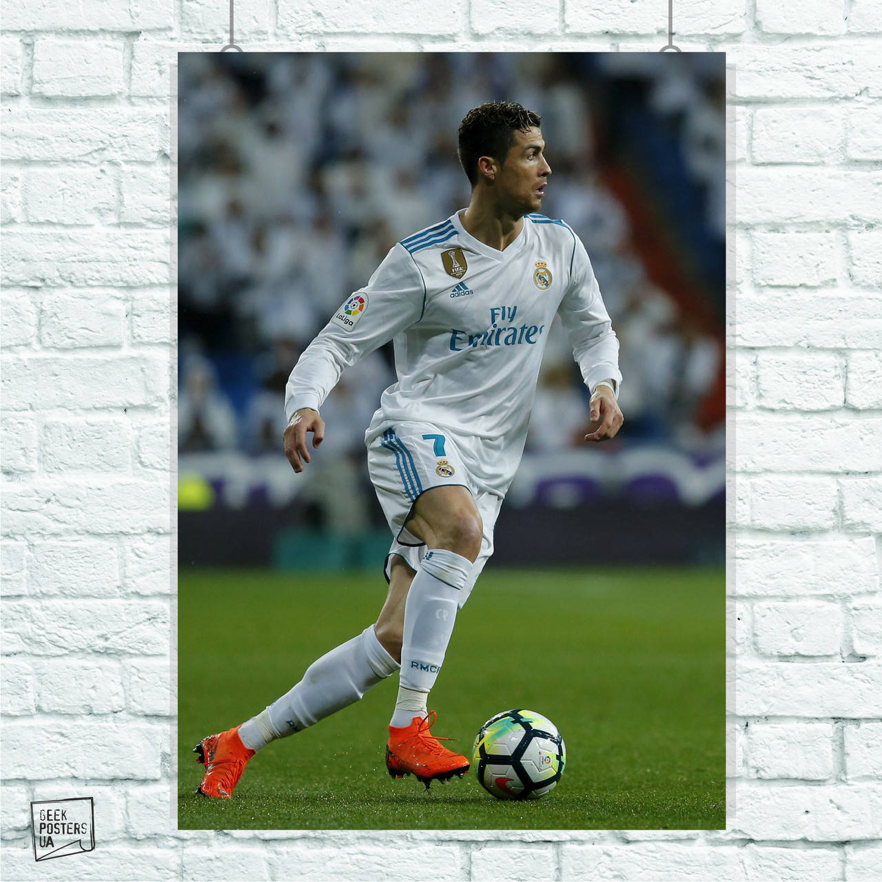

Постер Cristiano Ronaldo, Рональдо, футбол. Размер 60x42см (A2). Глянцевая бумага