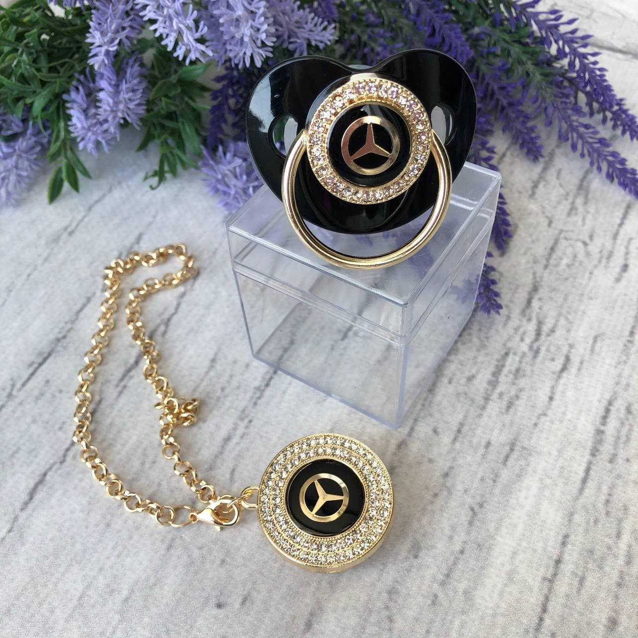 

Комплект пустышка с держателем со стразами для мальчика 4, Черный