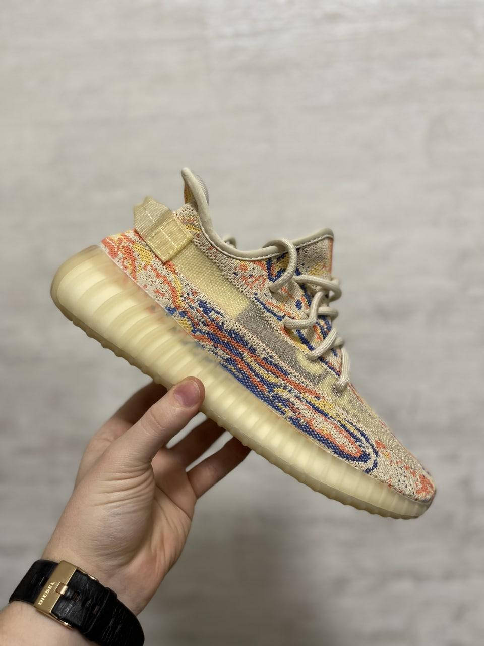 

Кроссовки мужские, женские, унисекс Адидас Изи Буст 350 бежевые (Adidas Yeezy Boost 350 V2 MX OAT), 36-45 р., Бежевый