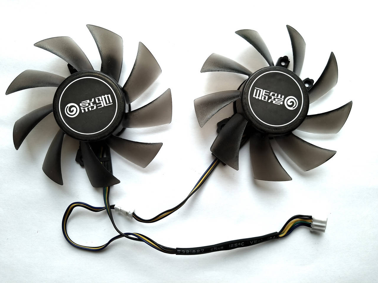 

Вентилятор №166 кулер для видеокарты Gainward Colorful GA8202M GA82O2M GA82S2H T128015DU T128015SH