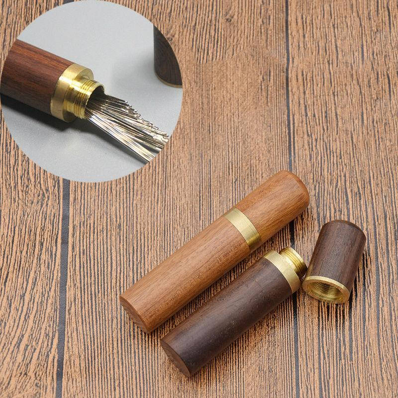 

Контейнер для хранения иголок