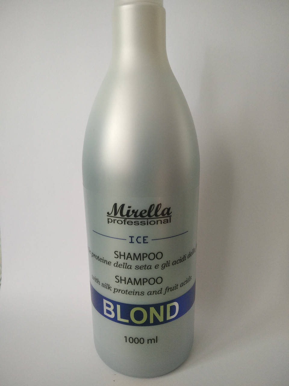 

Шампунь для светлых, седых и обесцвеченных волос 1000 мл, Mirella Ice Blond Shampoo