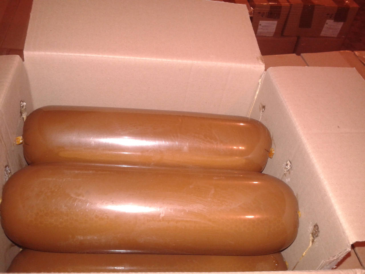 

Молоко сгущенное варёное 8% (уваренное) ящик 21 кг (6 шт по 3,5 кг)