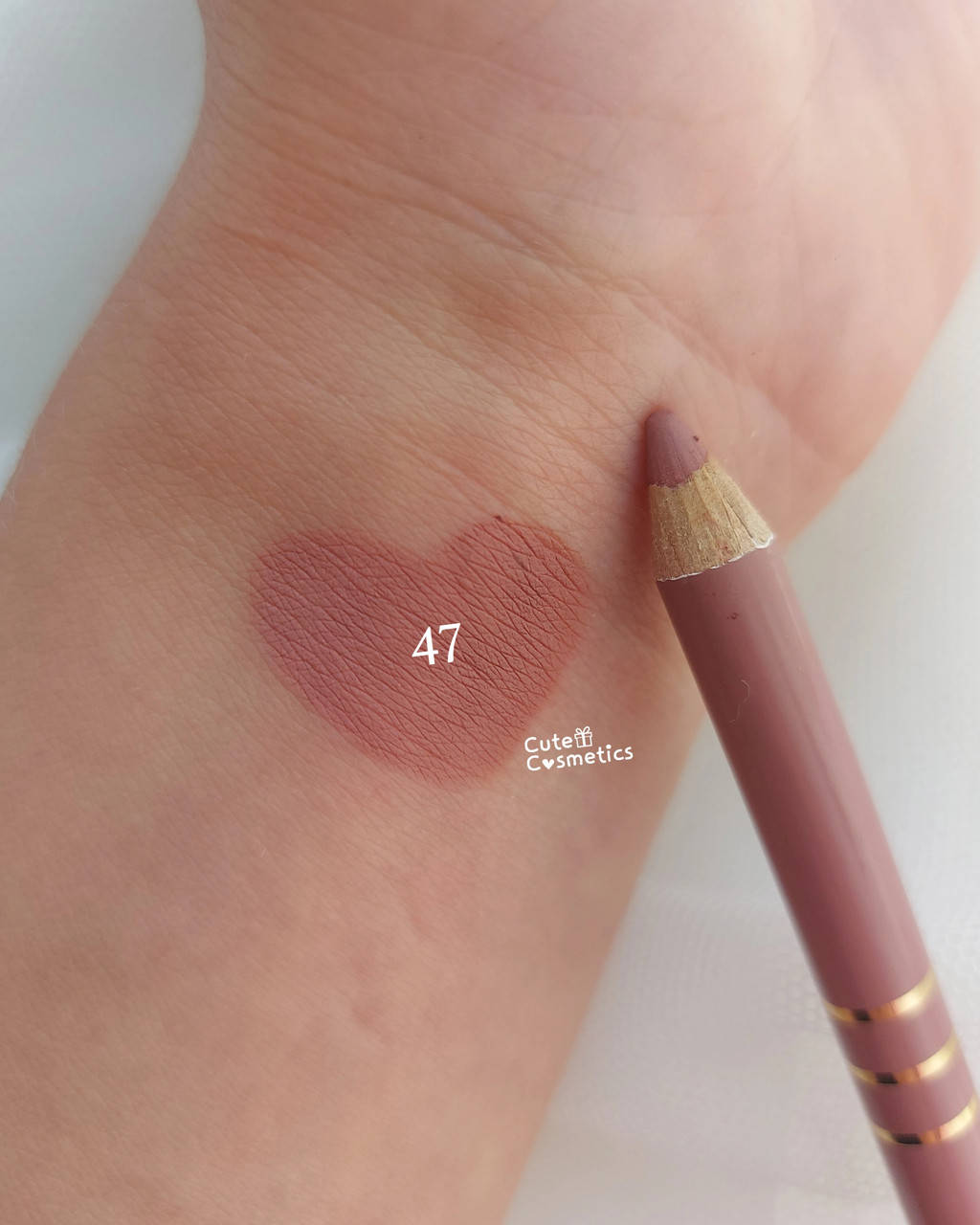 

Карандаш для губ Malva Cosmetics Professional Pencil 47