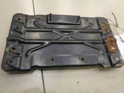 

Кронштейн аккумуляторной батареи Land Rover Range Rover L322 2002-2009 б.у. YJC500010